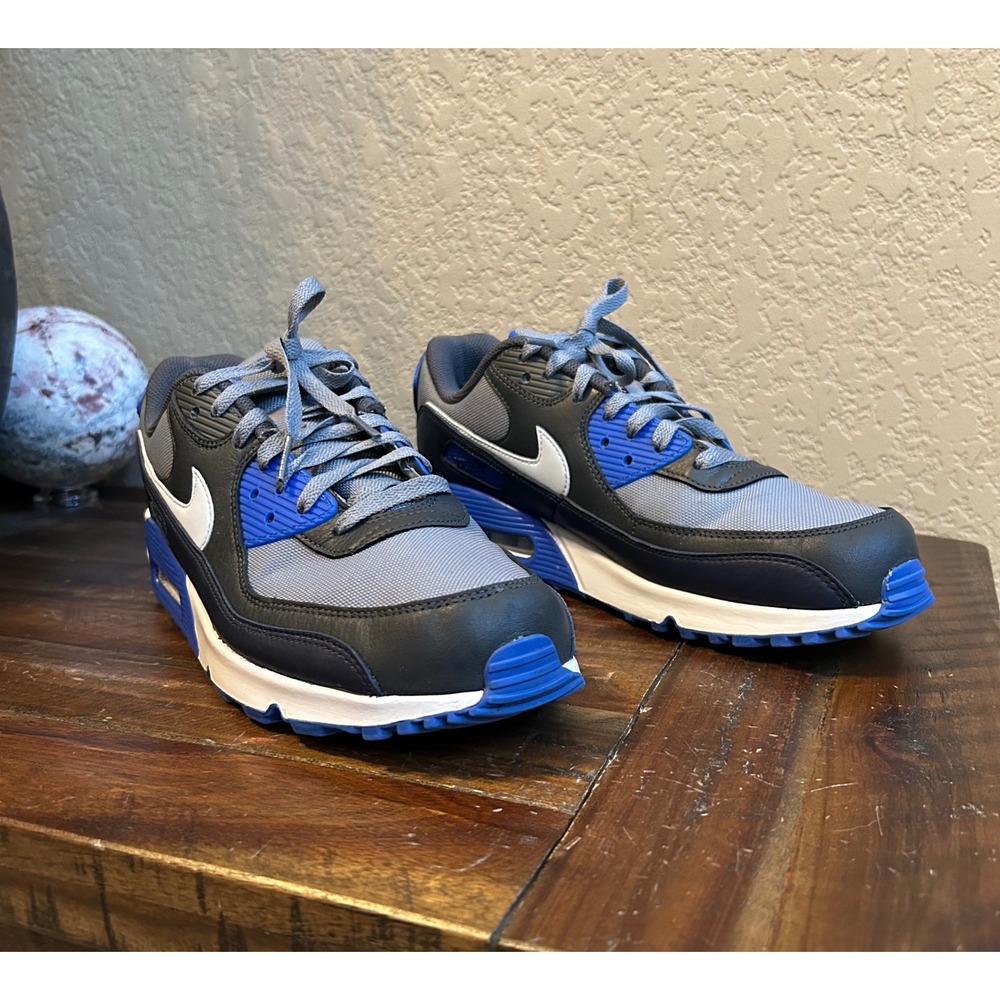 Nike Air Max 90 Gore-Tex Mens 11.5 Anthracite Blue FD5810-003 Sneaker
